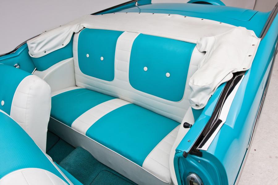  Chevrolet Bel Air Custom Convertible 1957 года  (фото 5 из 25)